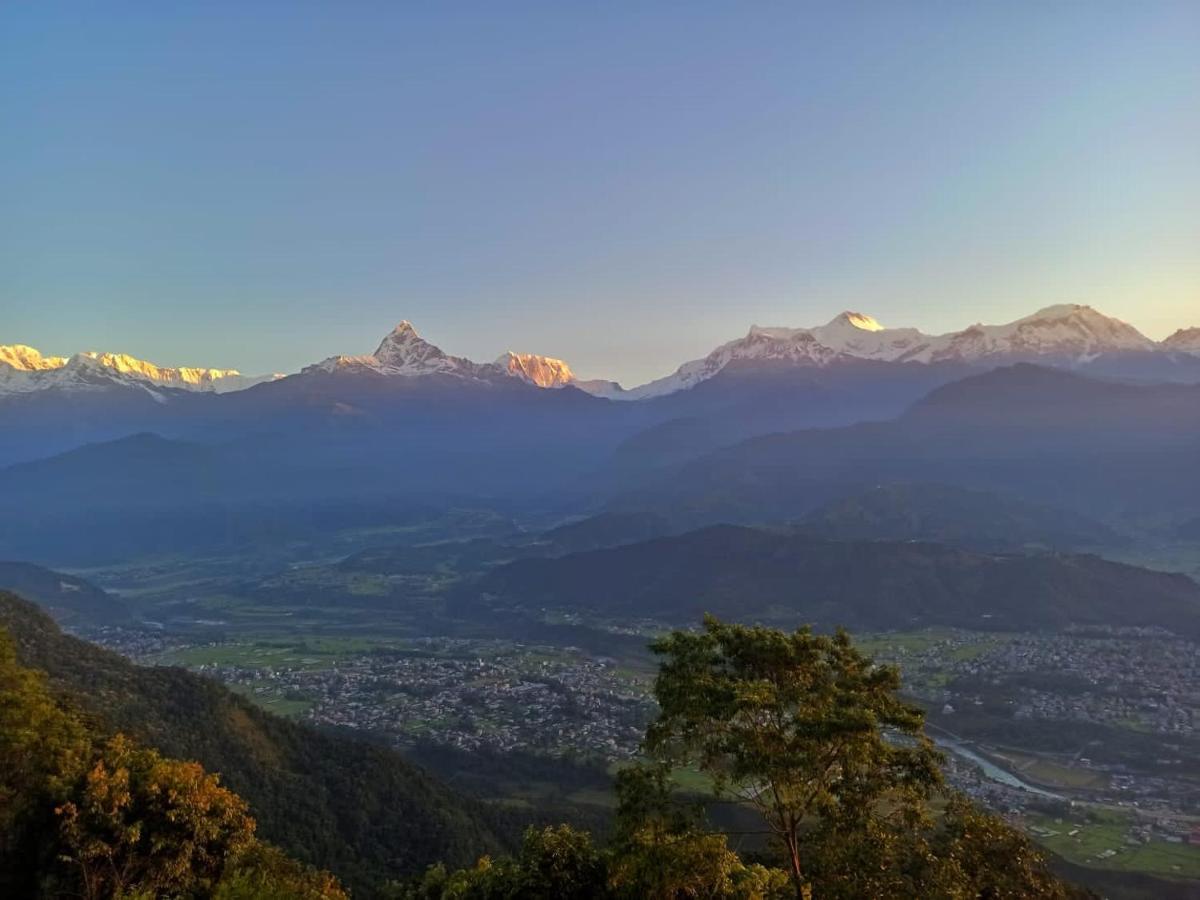 Superview Lodge, Best Himalayan Sunrise In Sarangkot Pokhara Exterior foto