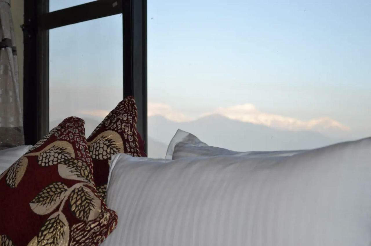 Superview Lodge, Best Himalayan Sunrise In Sarangkot Pokhara Exterior foto